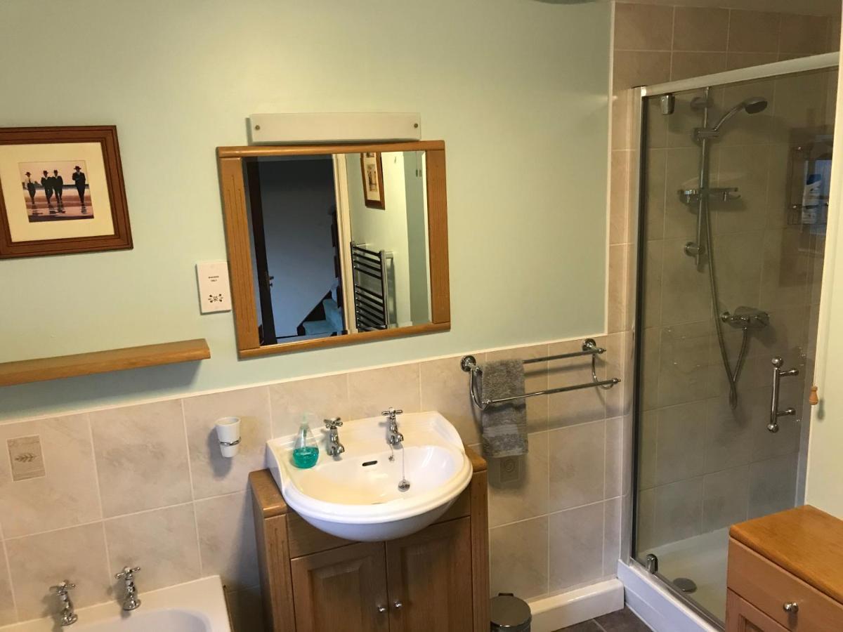Cobblers Cottage In Brecon Beacons Extérieur photo